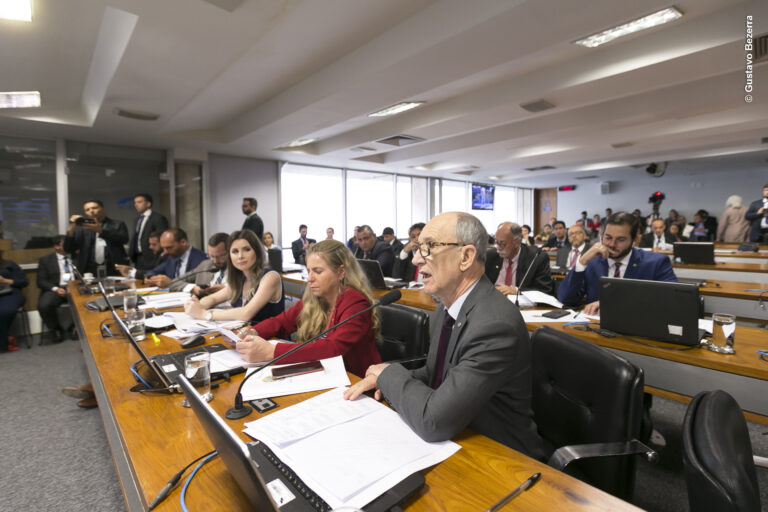 Desinformação, fake news e o papel da inteligência artificial nas eleições