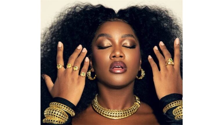 Iza é vítima de traição