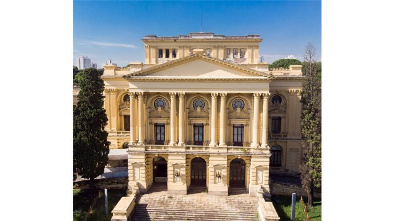 O Museu do Ipiranga vai estar na Jornada do Patrimônio com uma atividade bem bacana: “Do Museu Paulista para a cidade: desenhando com Paulo von Poser”