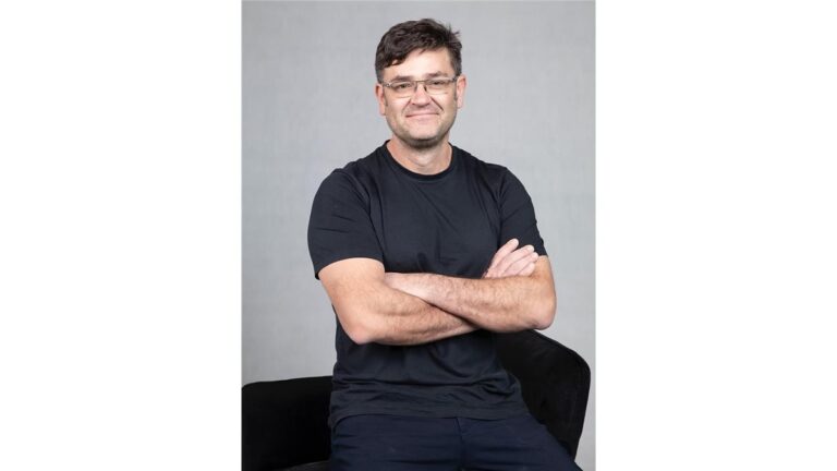 Roda Viva entrevista o Marqueteiro Duda Lima dia (11/11)